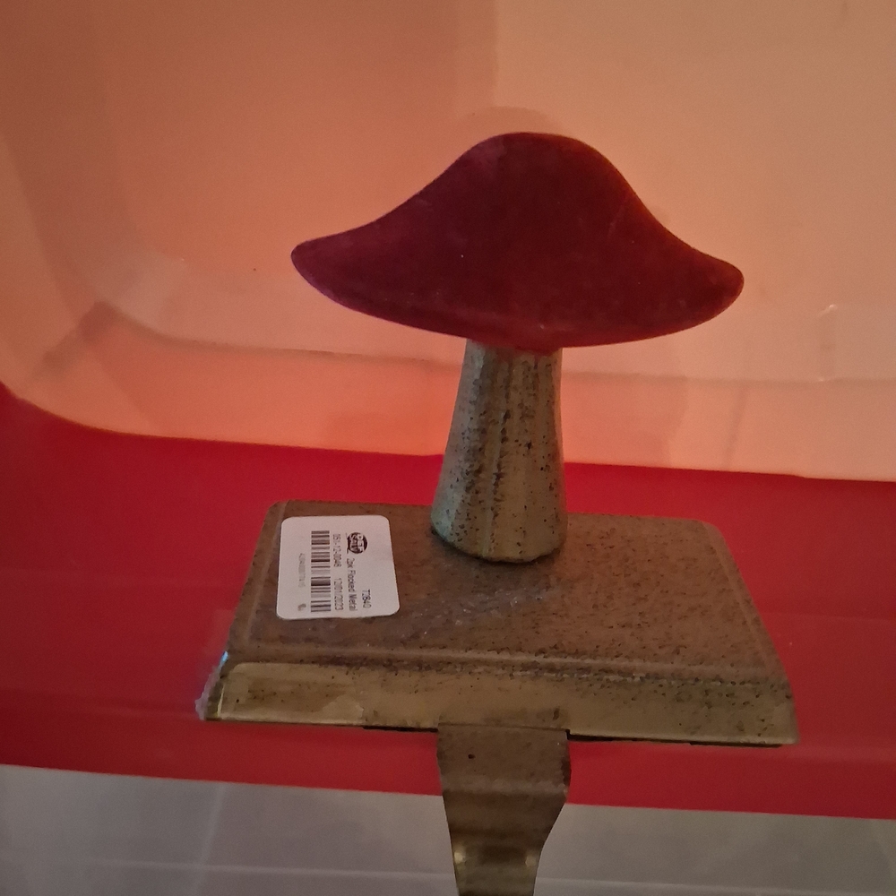 Mushroom Stocking Holder